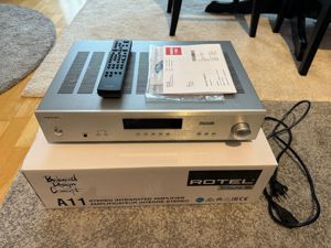 Rotel A11 Tribute 50 W Silber High End Vollverstrker Bluetooth, Phono MM