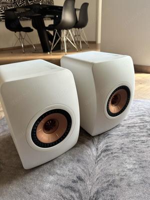 KEF LS50 Meta Mineral White inkl. Rechnung