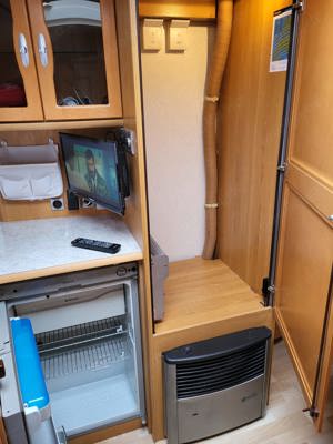 Wohnwagen mit Solar & TV Satellit - mieten leihen - Vivaldi 450TD Bild 9