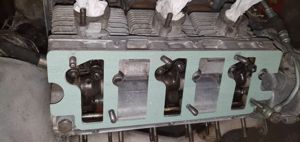 Porsche Motor 2.2 Vergaser. Überholt vor 6000km Hydr Kettenspanner. Alles dicht