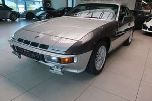 Porsche 924