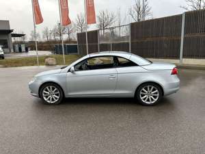 Volkswagen Eos 3.2L V6 Vollausstattung unfallfrei Bild 2