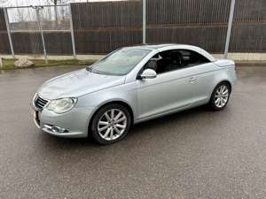 Volkswagen Eos 3.2L V6 Vollausstattung unfallfrei Bild 3