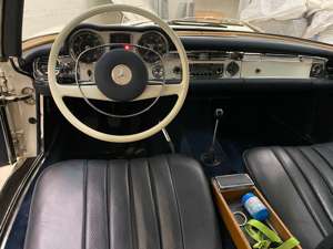 Mercedes-Benz SL 280 Bild 4