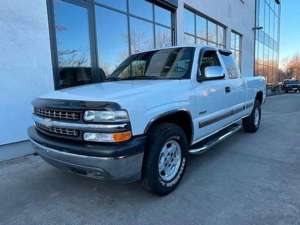 Chevrolet Silverado LS 1500 Pickup Z71 Allrad Bild 3