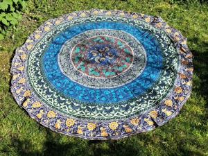 Neuware: verschiedene runde Decken für Tantra, Yoga, Strandtuch, Badetuch Bild 4