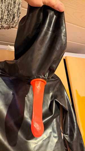 Latex Catsuit von Latexcrazy Größe S für Sie 1mm Bild 2