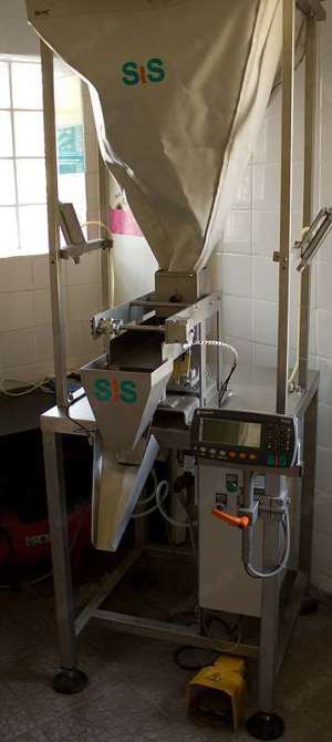 Abfüllmaschine für Lebensmittel Trockenware Gewürze, Tee, Samen, Müsli usw.