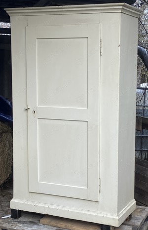 Toller Dielen,-und Bauernschrank, eintürig Mid-Century aus Naturholz Vintage