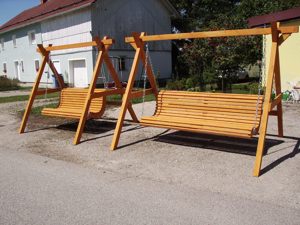 Gartenschaukel Hollywoodschaukel " Dreisitzer " Fichte massiv fertig lasiert  Bild 5