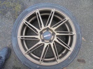 Alu-Felgen Motec 4 Stück mit Reifen für Audi A3 225 40 ZR 18