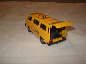4 alte Schabak VW Bus T3 Miniaturmodell 1:43 neuwerig ohne OVP. Bild 3