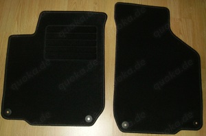 Vw Golf 4 Limo +Variant !Bj 97-2003! 2Fußmatten Fahrer +Beifahrerseite mit runde Ösen .