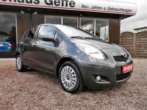 Toyota Yaris 1.3 VVT-i Life KLIMAAUTOMATIK WINTERRÄDER