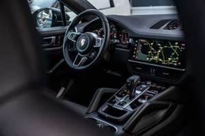 Porsche Cayenne Coupe GTS Leichtbau-Sport-Paket Carbon Bild 4