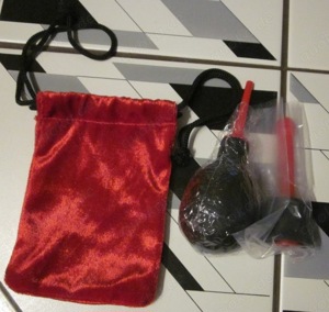 Gr. 40+ 42: 2 Negligé +Gr. 40 42: Nylonstrumpfhosen, haut schwarz+Gr. 40: Diverses Socken + Klistier Bild 7