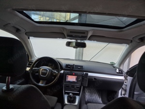 Audi A4 2,5 TDI B7 S-line  Bild 8