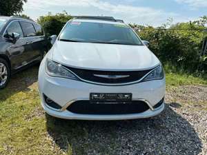 Chrysler Pacifica 3,6 Limited  Unfallfrei + weitere SALE! Bild 4