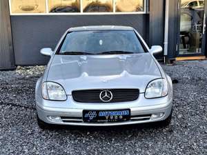 Mercedes-Benz SLK 200 Roadster Top Zustand, nur 19 TKM Bild 2