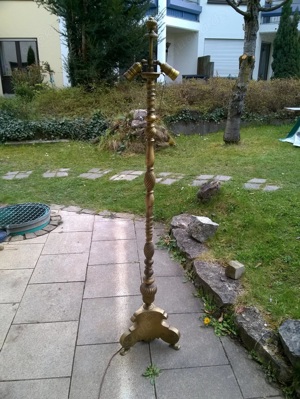 Putten Stehlampe. Massiv Messing . Sehr Hochwertig. Höhe 1,60m.  Ohne Schirm.