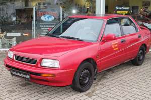 Daihatsu Applause Bild 2