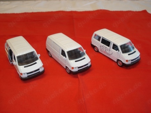 3 alte Schabak VW Bus T4 Miniaturmodell 1:43 neuwerig ohne OVP.