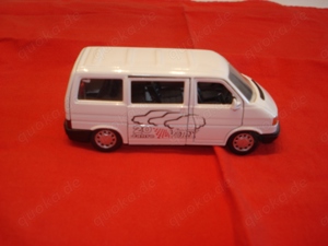 3 alte Schabak VW Bus T4 Miniaturmodell 1:43 neuwerig ohne OVP. Bild 5