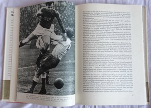 B Bertelsmann Fußball Weltmeisterschaft 1958 Dr. Friedrich Becker 1958 gut erhalten Buch Bildband Bild 7