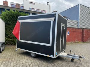 Verkaufsanhänger schwarz mit viel Zubehör Bild 5
