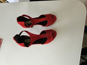 Damenschuhe Gr.36 neu, rot. Fehlkauf.