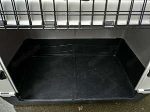 Hunde-Transportbox