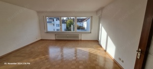 Sonnige 3,5-Zimmer-Wohnung mit gehobener Ausstattung und Balkon in Stuttgart-Riedenber Bild 8