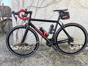 Verkaufe Steinbach Rennrad m. E-Antrieb, Rahmen:M  50-Alu,Gewicht kompl.mit neuem Akku u.Pedale11 kg