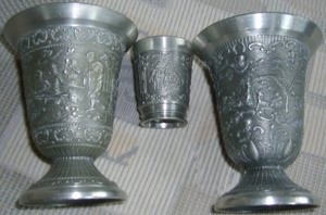 Z Zinnbecher Trinkbecher 3 Stück: 2 Pokale ha ha Zinn 1x Stamperl Alter unbekannt vintage