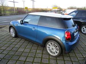 MINI Cooper Cooper Classic Trim Aut/NAVI/LED/PA/Sportsitze Bild 2