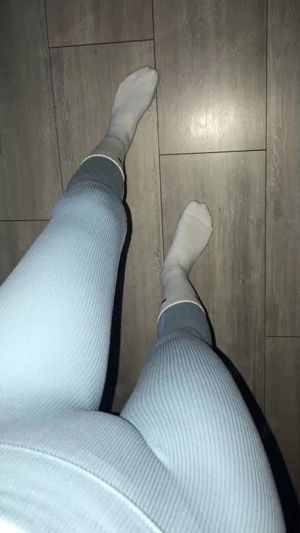 Getragene Socken    Einzigartig & Persönlich Bild 2