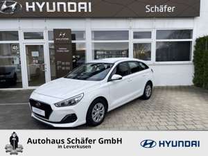 Hyundai i30 SoKo 8-fach Bereift Navi Soundsystem Blendfreies F