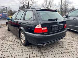 BMW 318 Baureihe 3 Touring 318i Bild 4