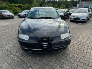 Alfa Romeo 147 1.6 16V T.Spark Bild 2