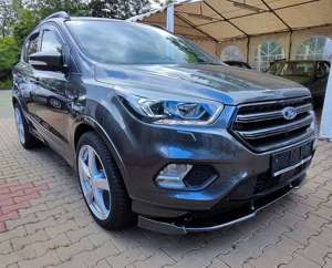 Ford Kuga 4x4 Aut. ST-Line Räumungsverkauf