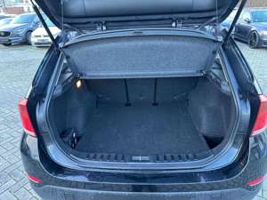 BMW X1 Baureihe X1 18 i sDrive Bild 5