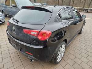 Alfa Romeo Giulietta Turismo Bild 3