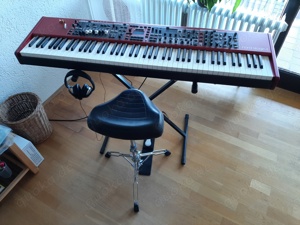 Clavia Nord Stage 4  - Stagepiano, 88 Tasten