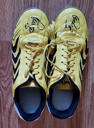 TURNSCHUHE SPORTSCHUHE GR. 40 Bastian Schweinsteiger Autogramm