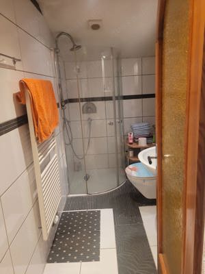 Diskretes Erotik Appartement 2 Zimmer Küche Dusche V  Bild 4