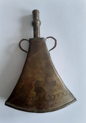 Pulverhorn, Pulverflasche und Zubehör, Sammlerstücke Bild 2