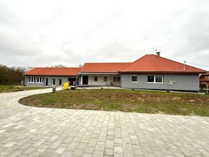Ungarn: Renoviertes Haus mit Gästeapartment, Südseite Balaton