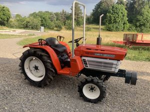 Kubota b1600 Kleintraktor Bild 1