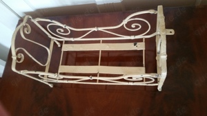 Antikes Puppenbett Metall mit Porzellan Keramik Puppe Bild 7