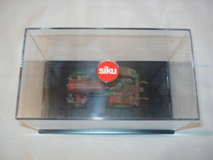 Siku Classic 4458 Porsche Diesel Super 308 Traktor in Acrylglasvitrine neuwerig 1:32 OVP Bild 4